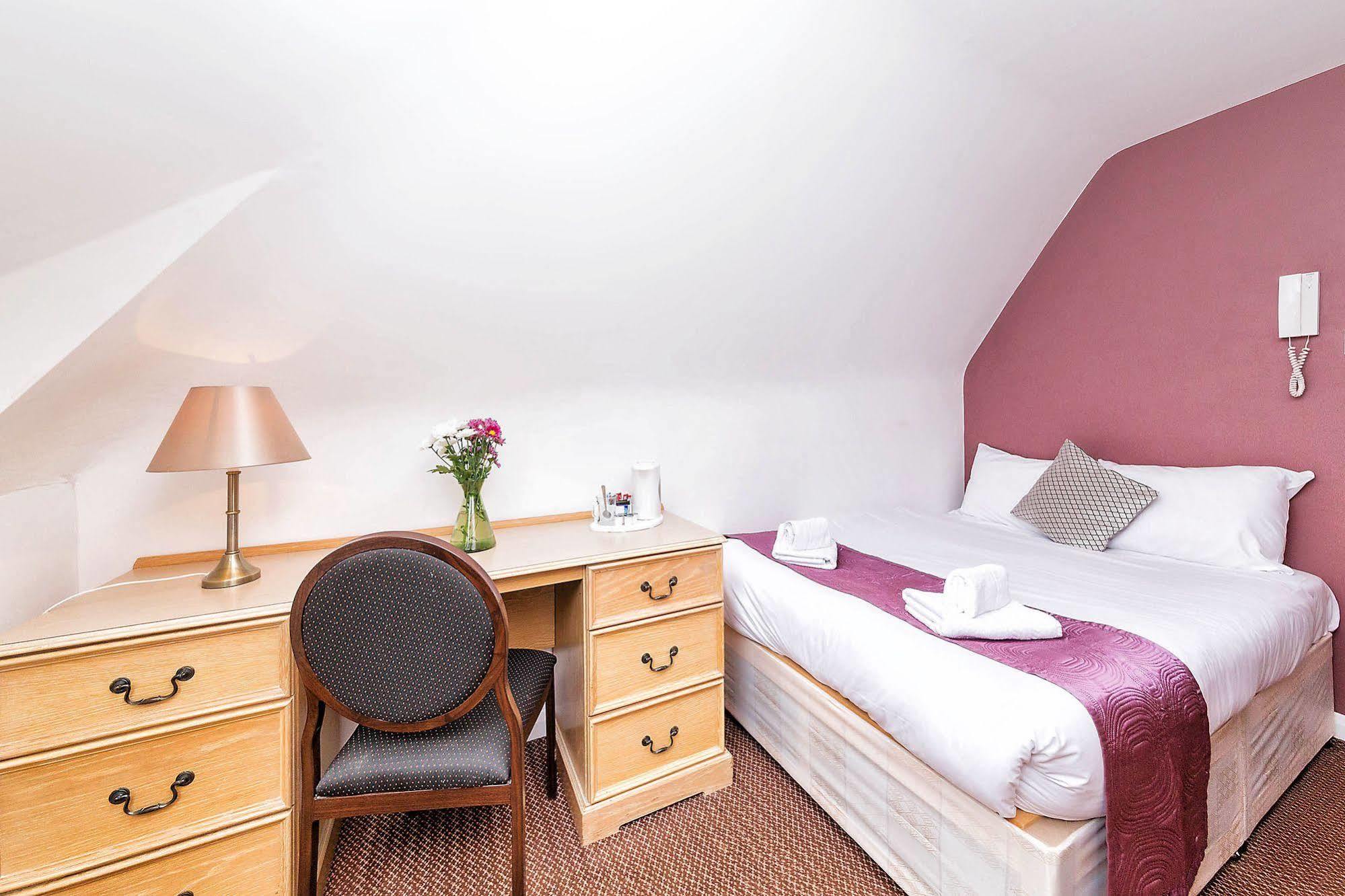 National Hotel Лондон Экстерьер фото