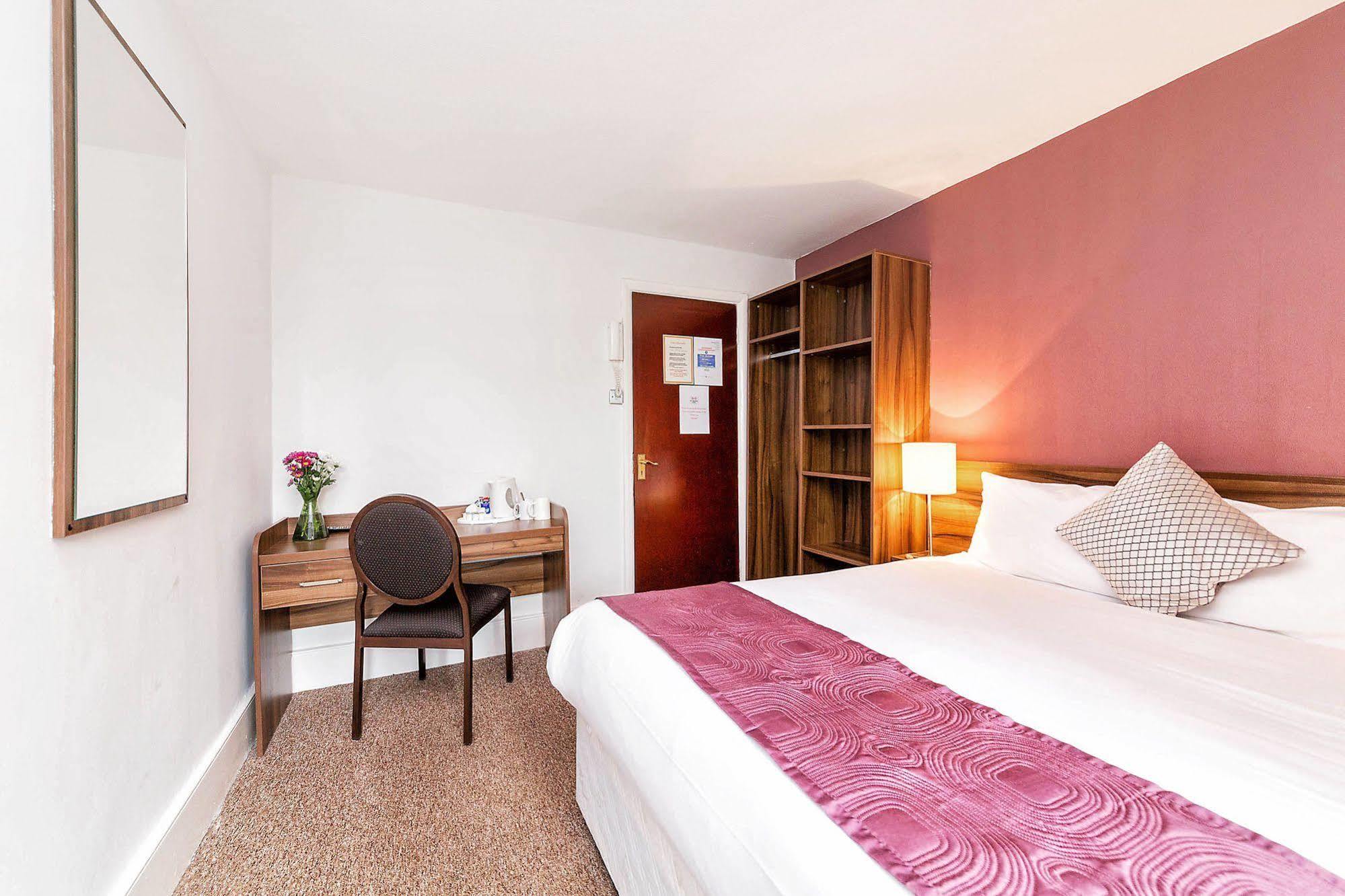 National Hotel Лондон Экстерьер фото